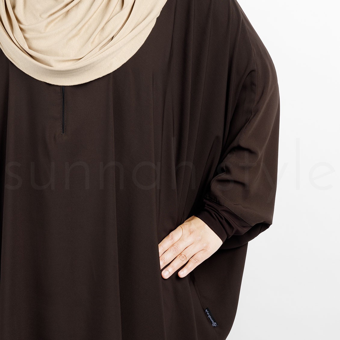 Sunnah Style Plain Bisht Abaya Earth Dark Brown
